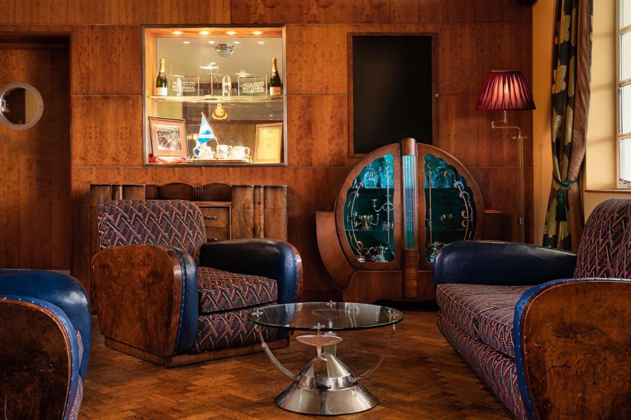 The Aviator Hotel Sywell Экстерьер фото